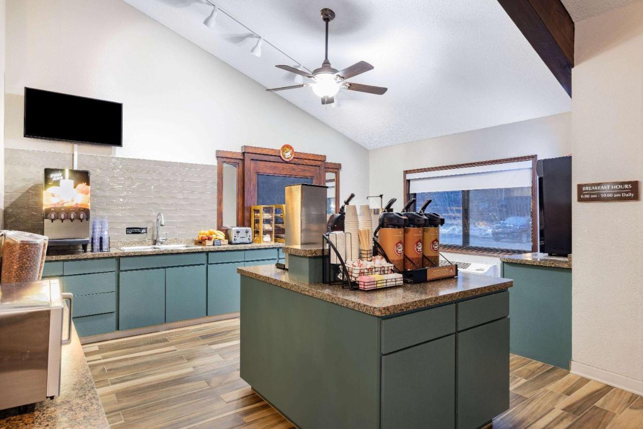 Americinn By Wyndham Duluth South Proctor Black Woods Event Ctr Экстерьер фото