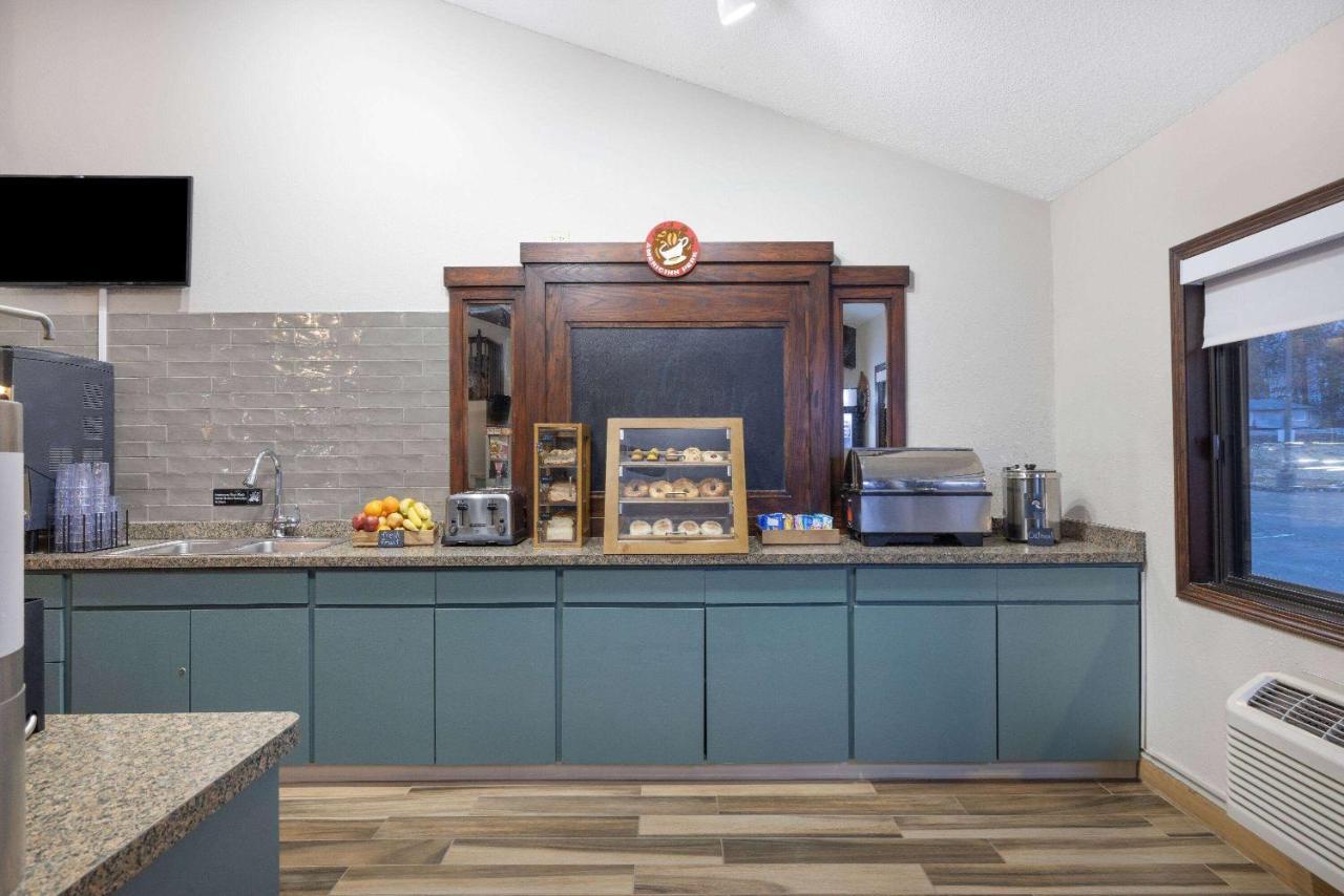 Americinn By Wyndham Duluth South Proctor Black Woods Event Ctr Экстерьер фото